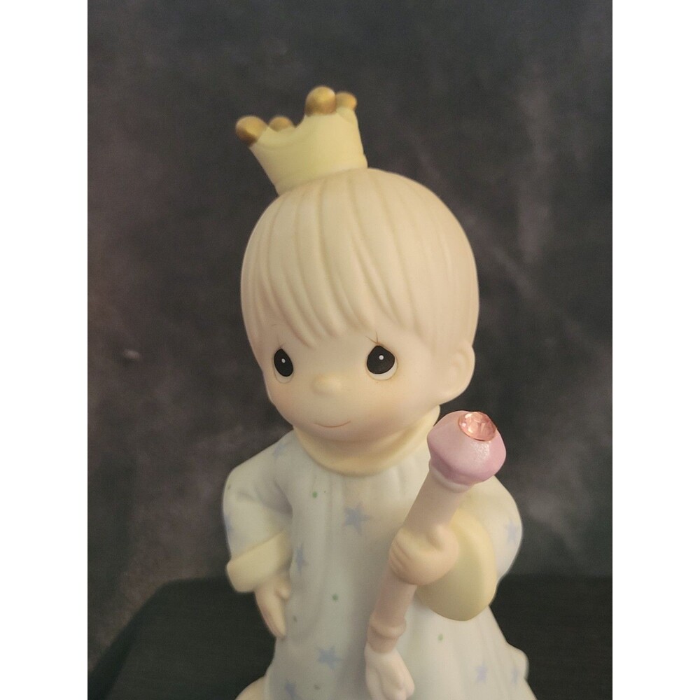 1995 Precious Moments "A Prince of a Guy" Figurine #526037 - Picture 4 of 9